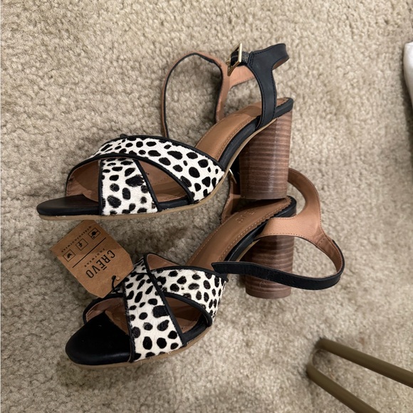 Crevo Black and White Cheated Print Heels - Picture 4 of 5